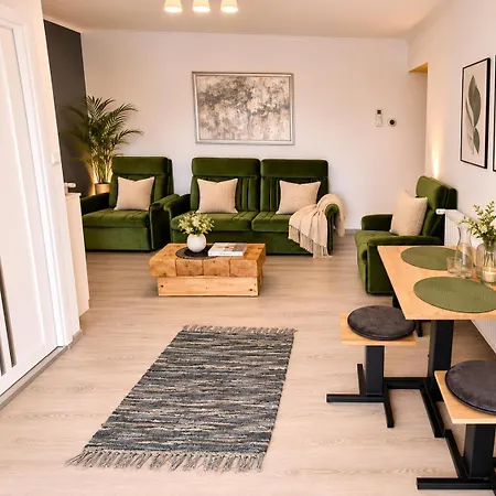 شقة Pomiculturii 8 - Quiet 1br With Balcony