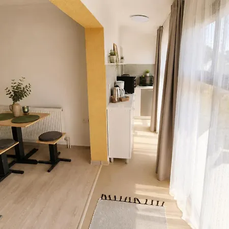 شقة Pomiculturii 8 - Quiet 1br With Balcony
