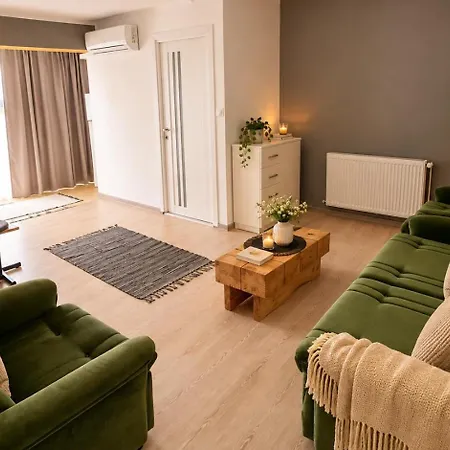 Pomiculturii 8 - Quiet 1br With Balcony *